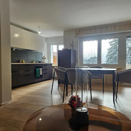 La Petite Ourse 克莱恩 蒙塔纳